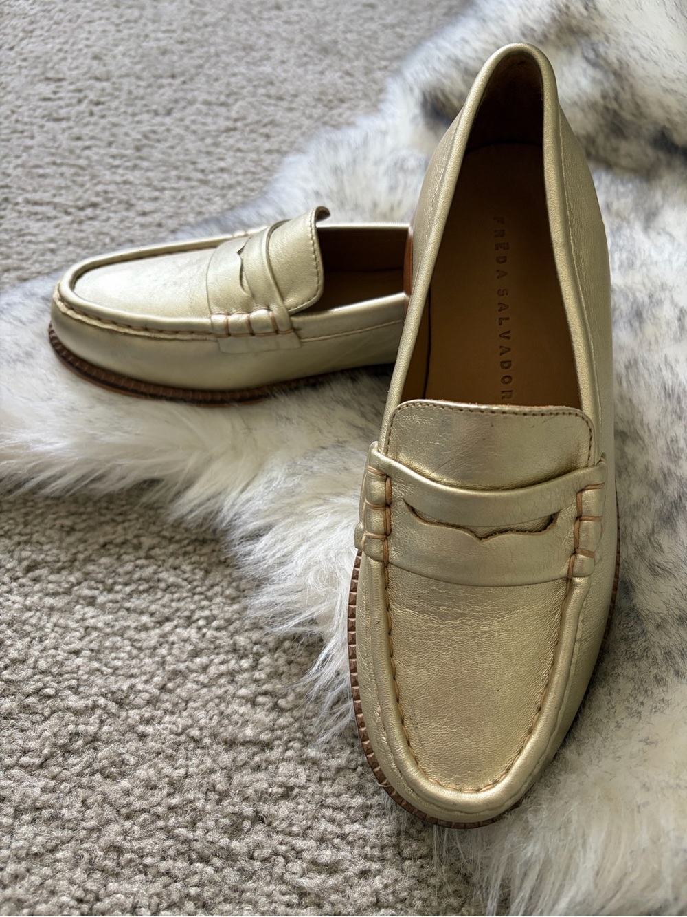 Freda Salvador Elba Penny Loafer